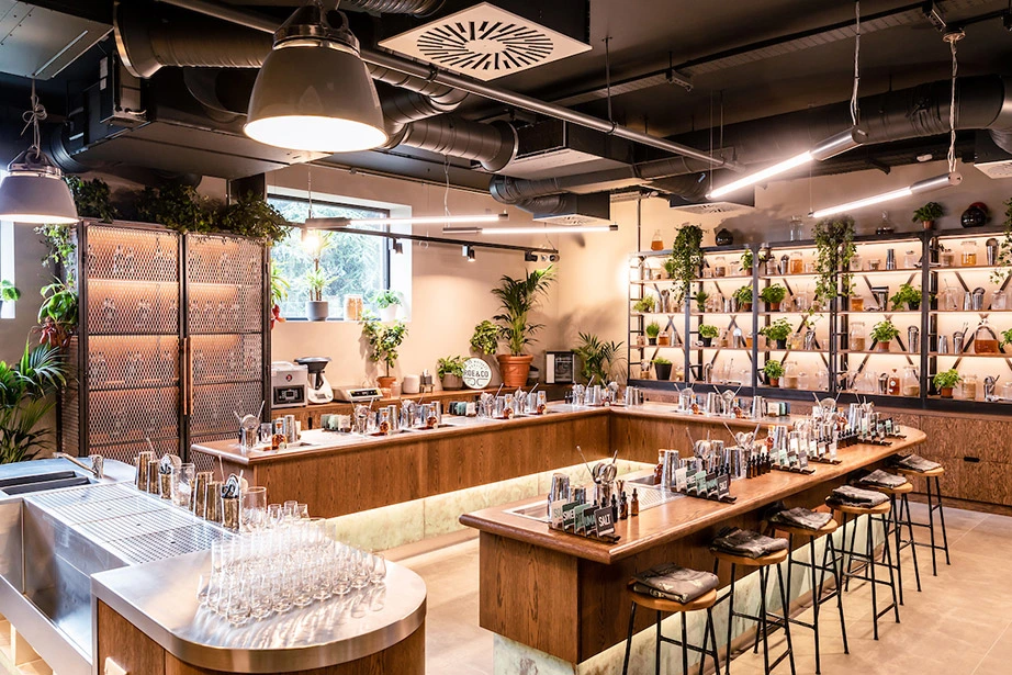 roe and co distillery opening the likker