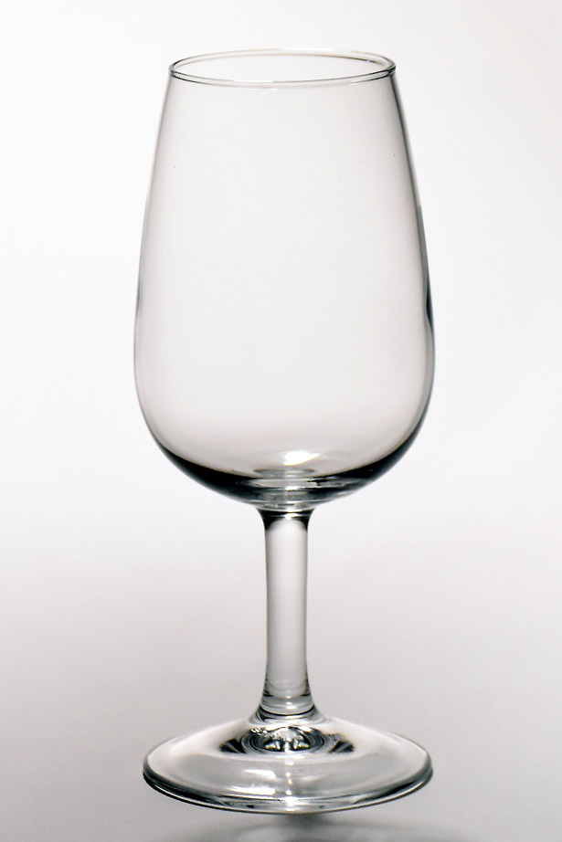 IS0 glass wine Γιάννης Καρακάσης ποτήρι κρασιού