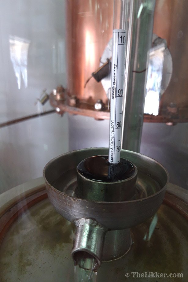 The first greek whisky The Whisky Friends #1